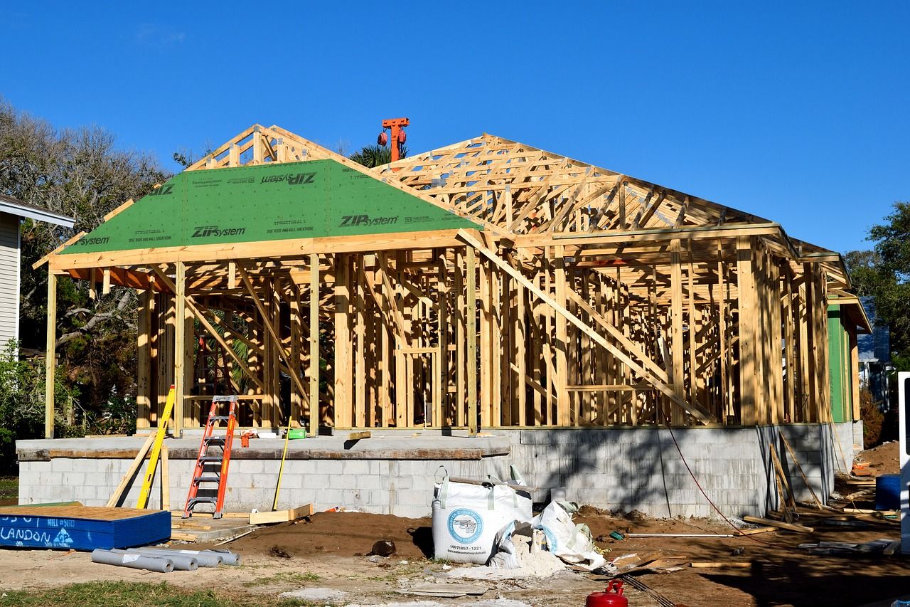 Jak przygotować się budowy drewnianego domu?